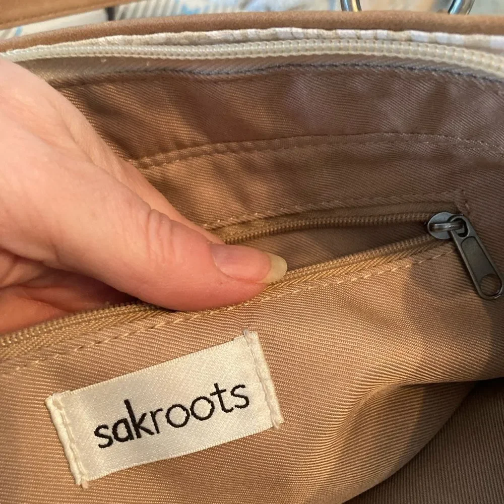 Sakroots NWOT Western/ Southwest vibe bag w/horse charms & tassels